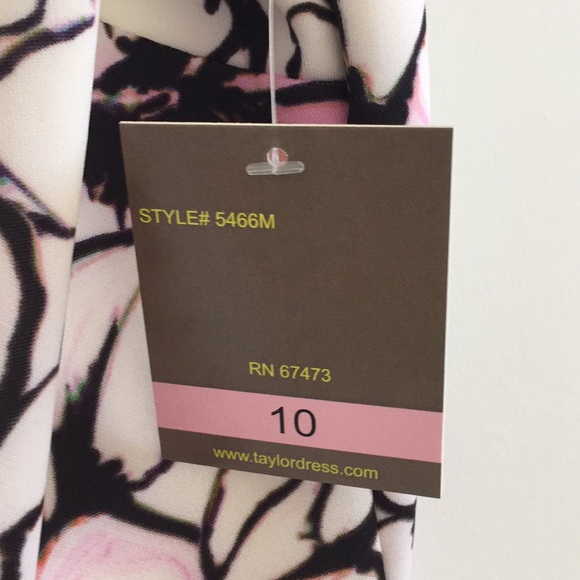 Taylor floral dress - Picture 3 of 8